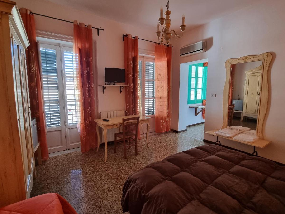 Piazza Politeama Apartment Palermo Exterior photo