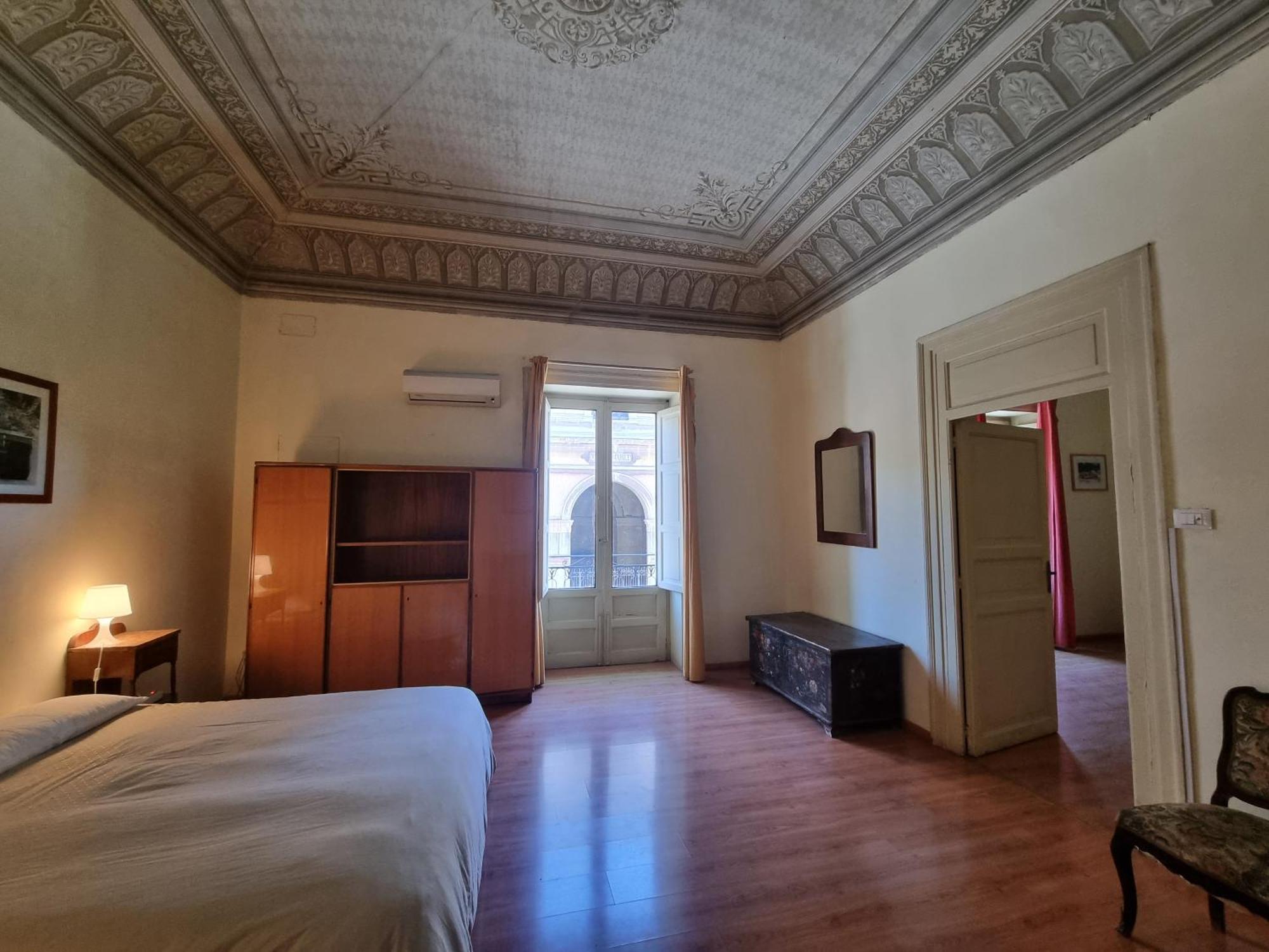 Piazza Politeama Apartment Palermo Exterior photo